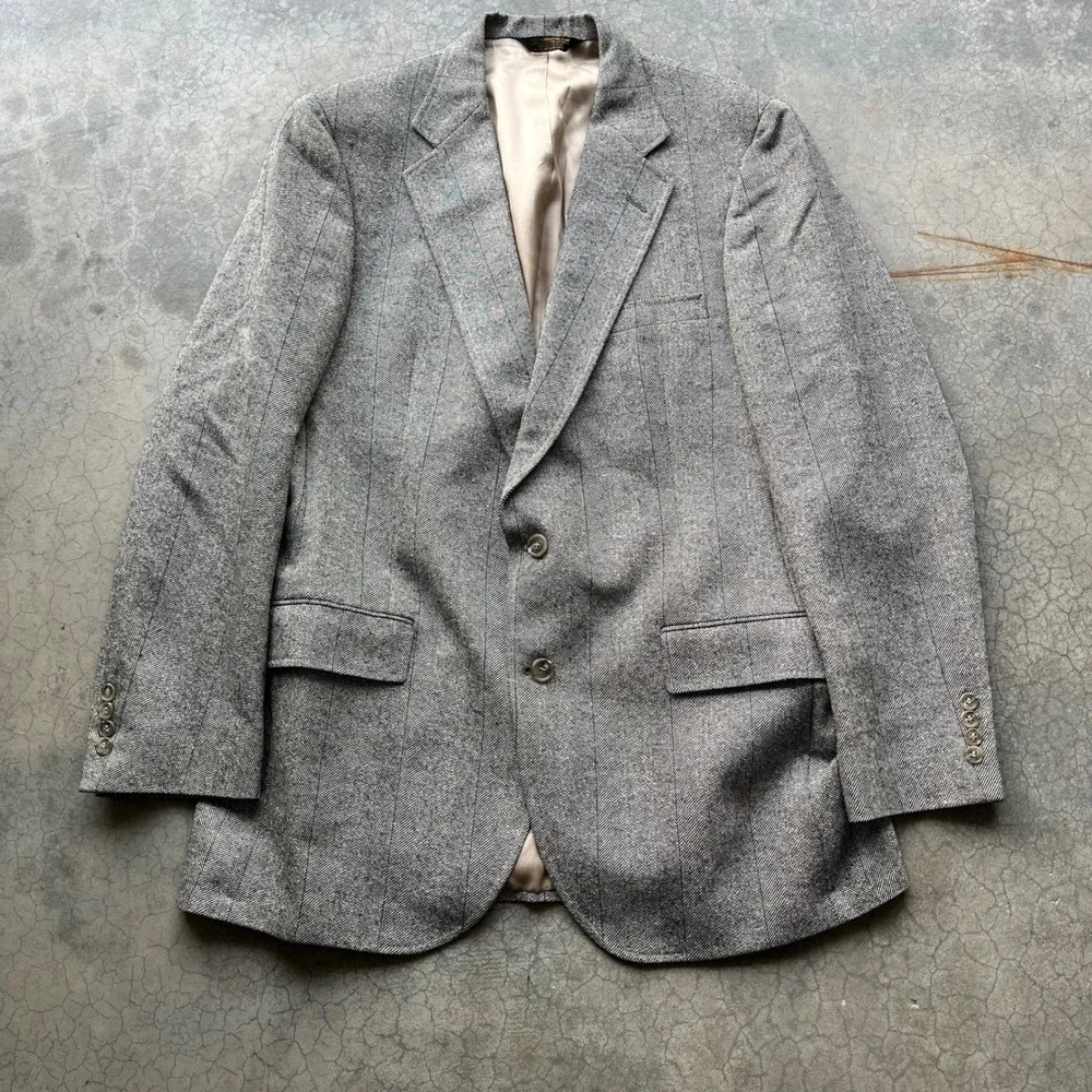 Dillards Racquet Club Mens Gray Herringbone Striped Blazer Sport Coat USA Made